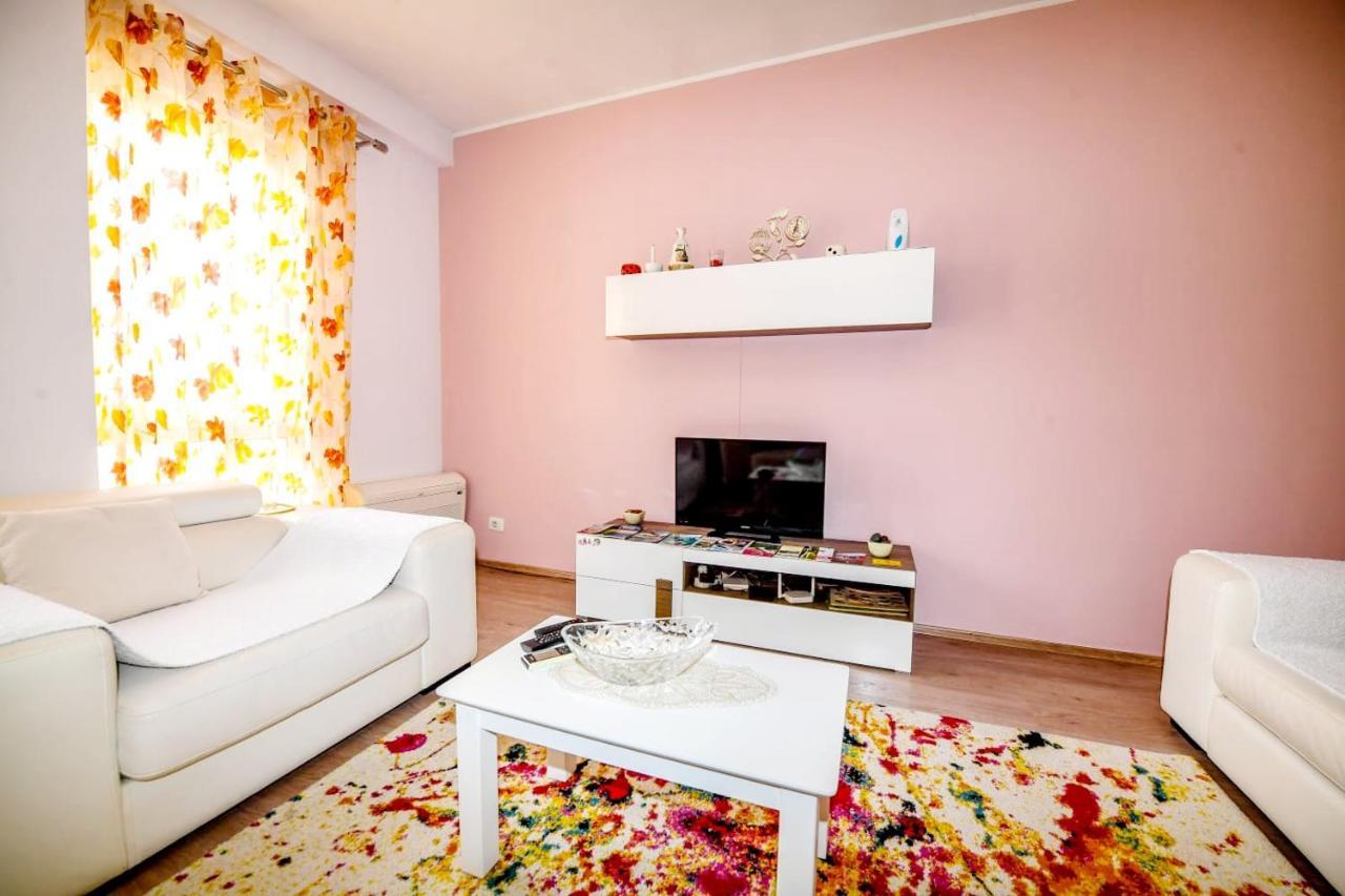 Happy Stories' Apartment In City Centre Shkodra Kültér fotó