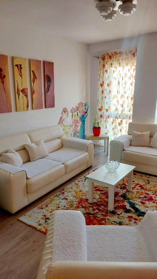 Happy Stories' Apartment In City Centre Shkodra Kültér fotó