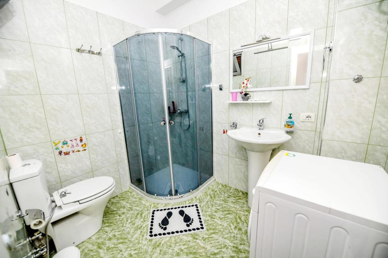 Happy Stories' Apartment In City Centre Shkodra Kültér fotó